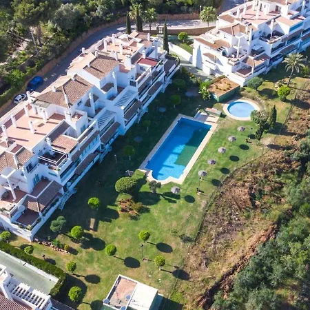 Moderno Con Preciosas Vistas Al Mar En Urbanizacion Con Piscina - Rio Real 11 2g Apartment Marbella