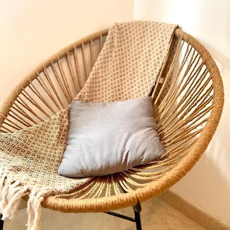 Moderno Con Preciosas Vistas Al Mar En Urbanizacion Con Piscina - Rio Real 11 2g *