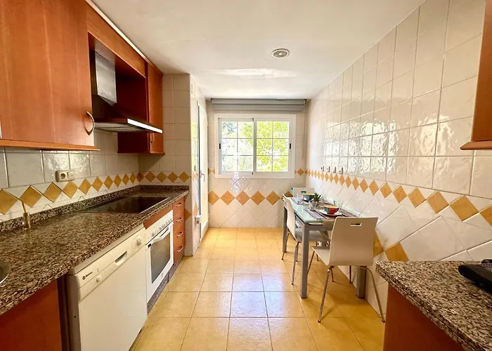 Appartement Moderno Con Preciosas Vistas Al Mar En Urbanizacion Con Piscina - Rio Real 11 2g Marbellac