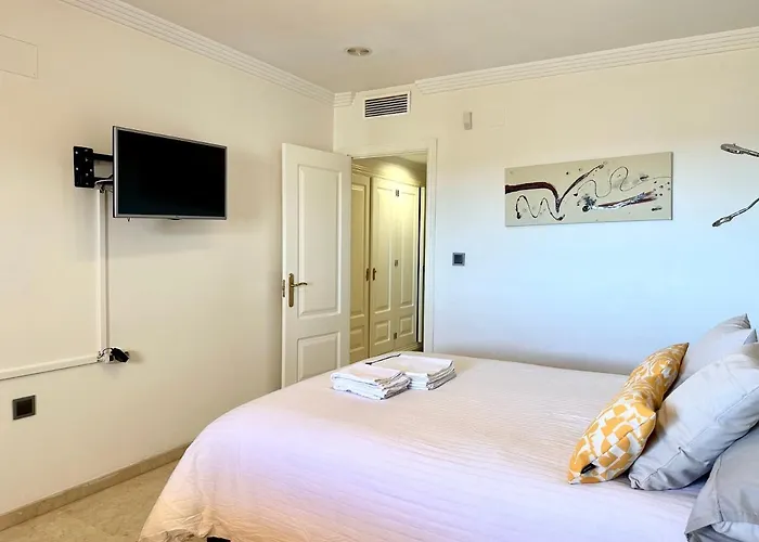 Appartement Moderno Con Preciosas Vistas Al Mar En Urbanizacion Con Piscina - Rio Real 11 2g *