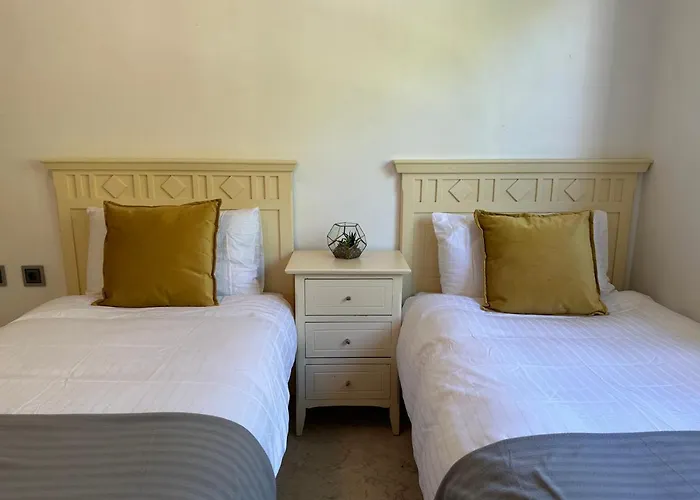 Appartement Moderno Con Preciosas Vistas Al Mar En Urbanizacion Con Piscina - Rio Real 11 2g *