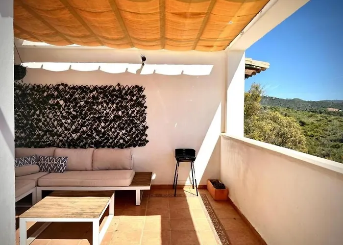 Moderno Con Preciosas Vistas Al Mar En Urbanizacion Con Piscina - Rio Real 11 2g * Marbella